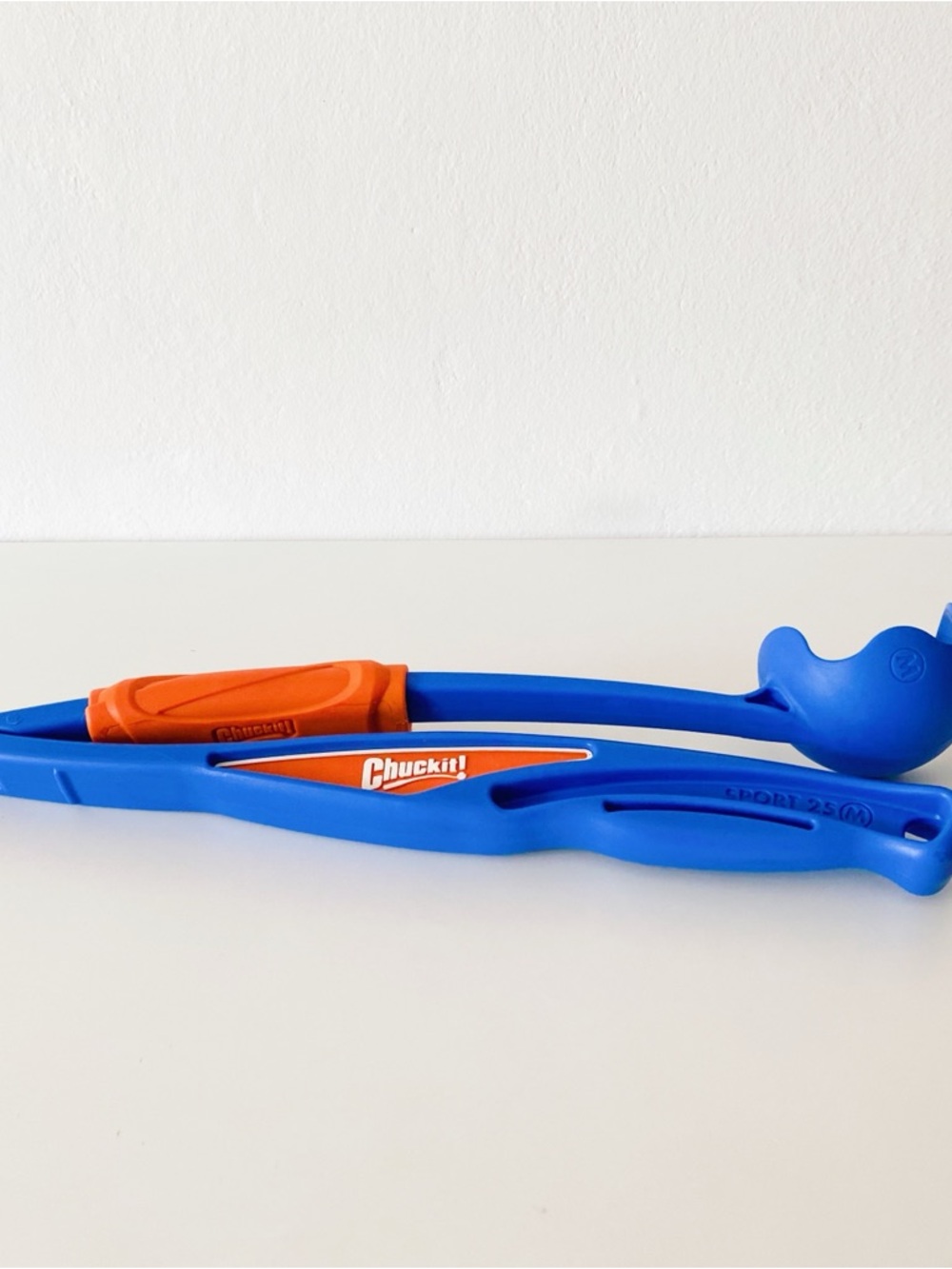 NWOT Chuckit! Foldable Ball Launcher